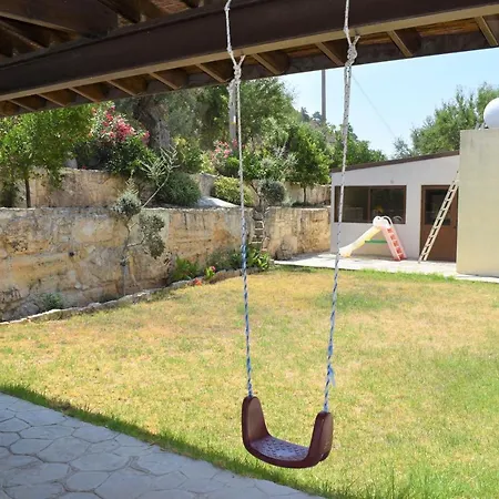 Dom wakacyjny Polina's View Point House Limassol
